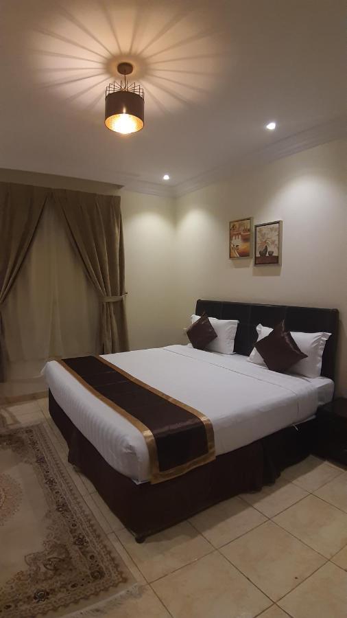 Al Rawda - Hotel Табук Екстер'єр фото