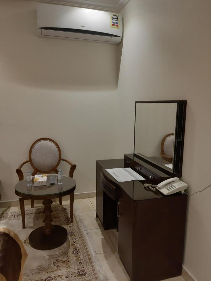 Al Rawda - Hotel Табук Екстер'єр фото